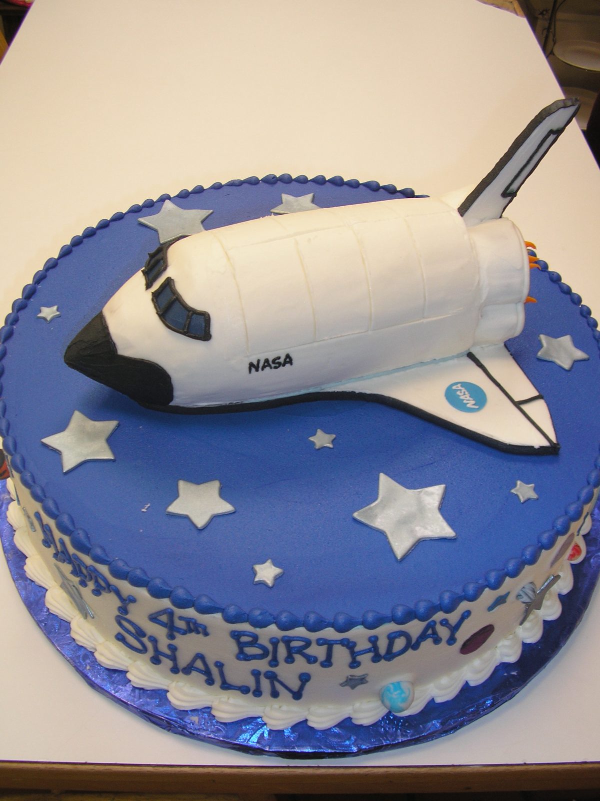 space shuttle cake, NASA cake, 3D space shuttle cake