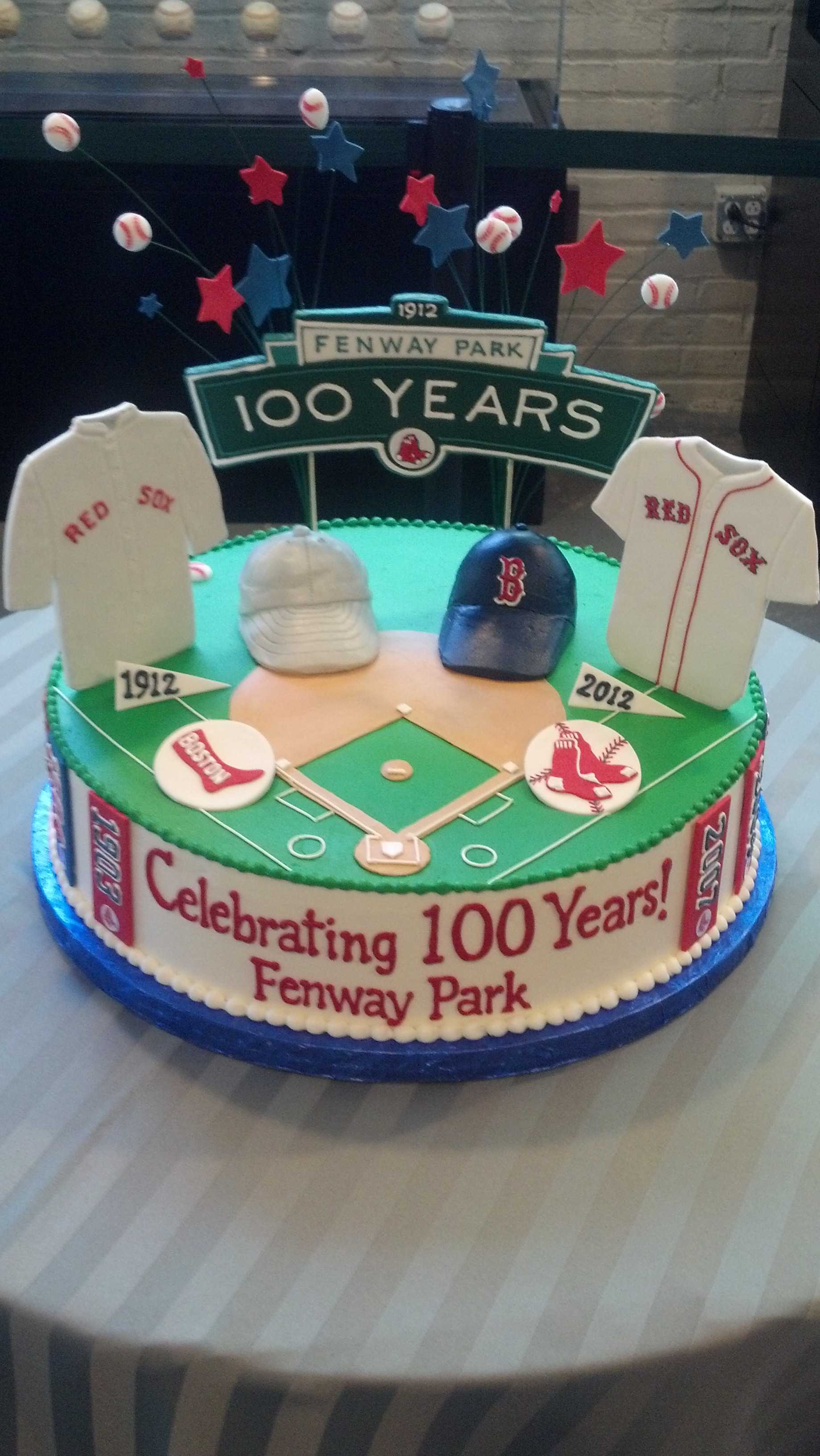 baseball cake, fenway park cake